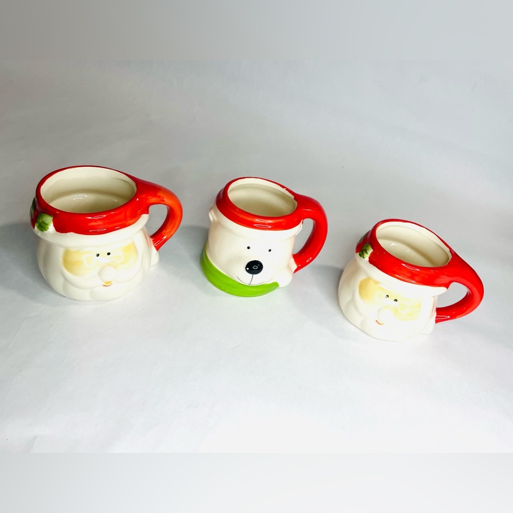 Royal Norfolk Christmas mugs